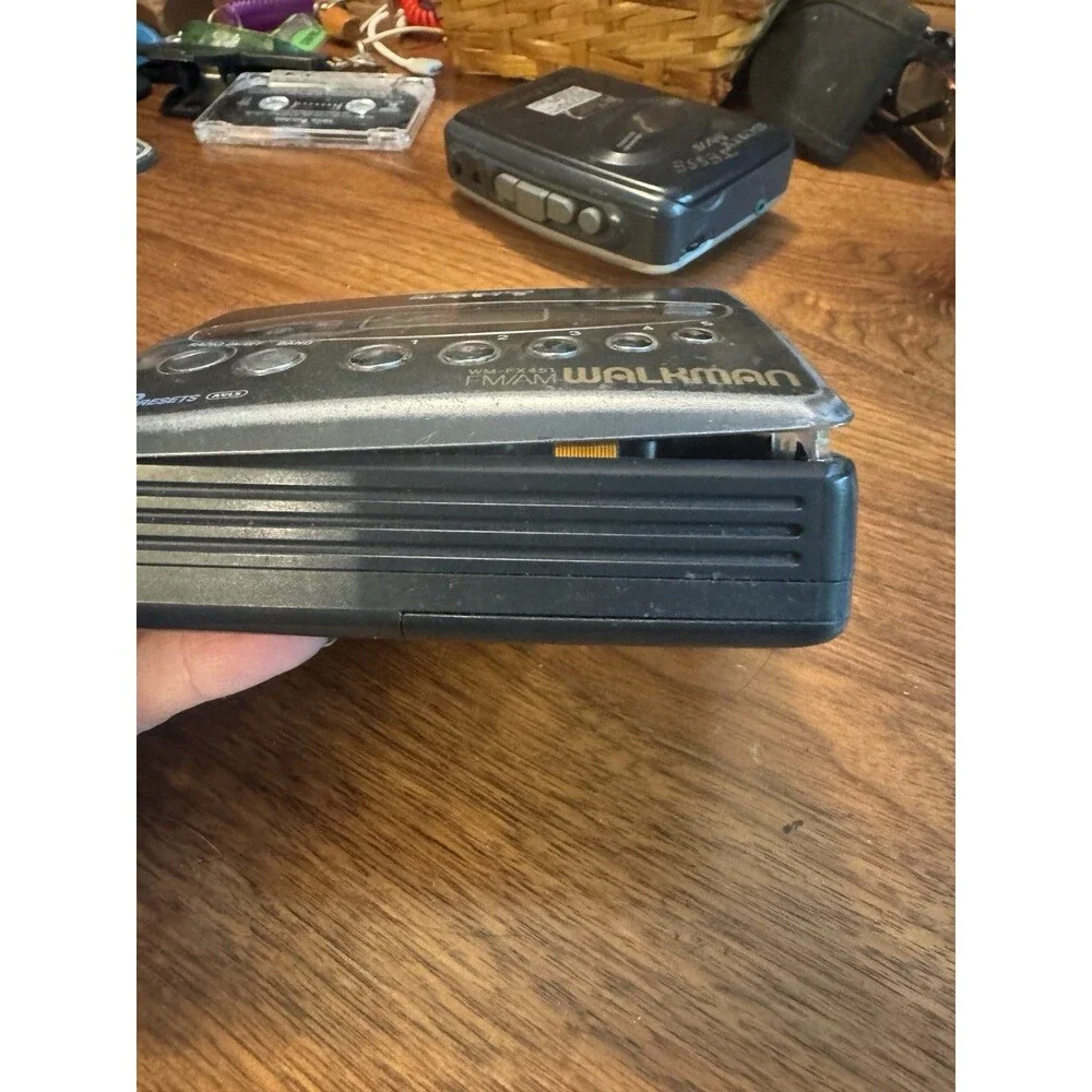 Sony walkman model